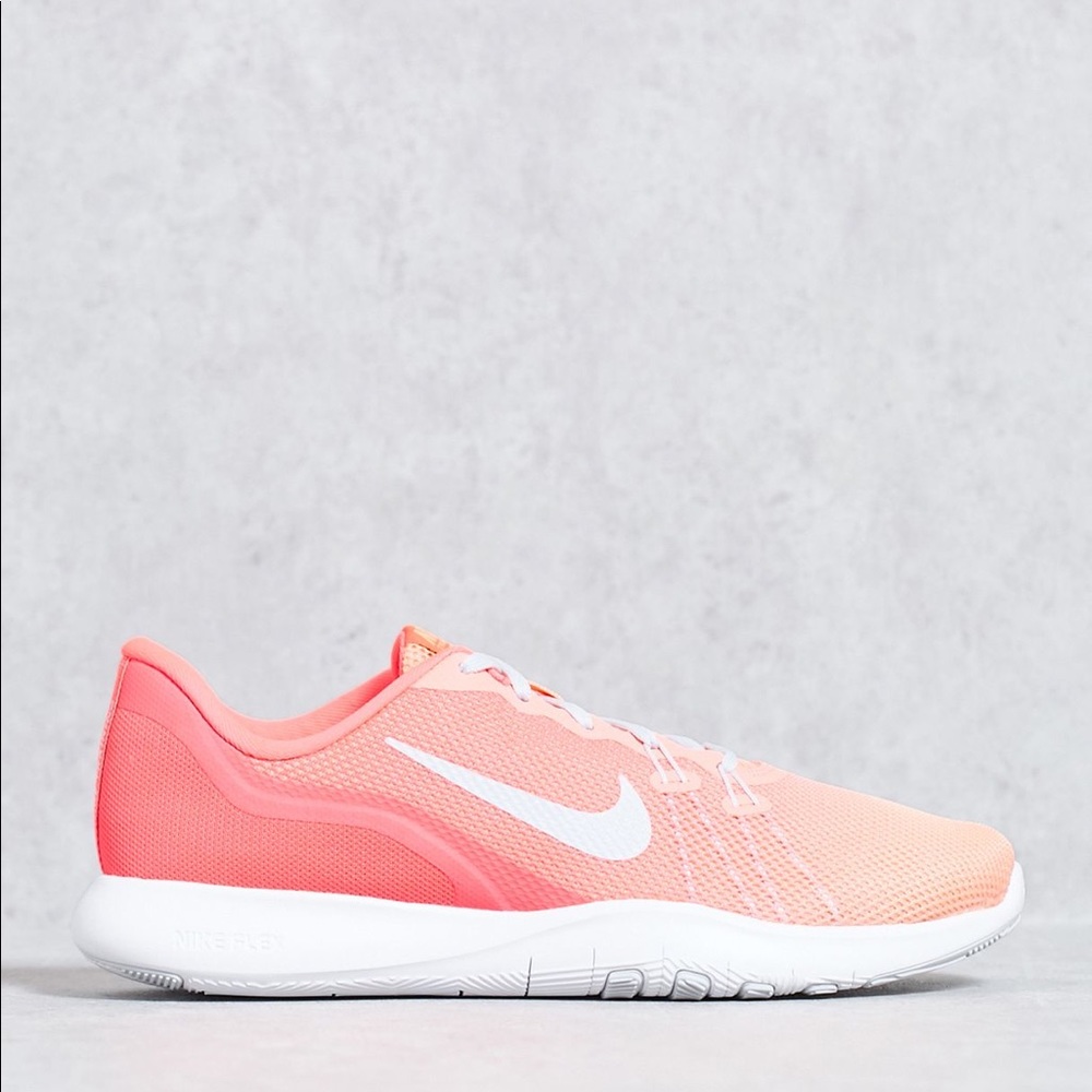 Nike Flex TR 7 Sneakers